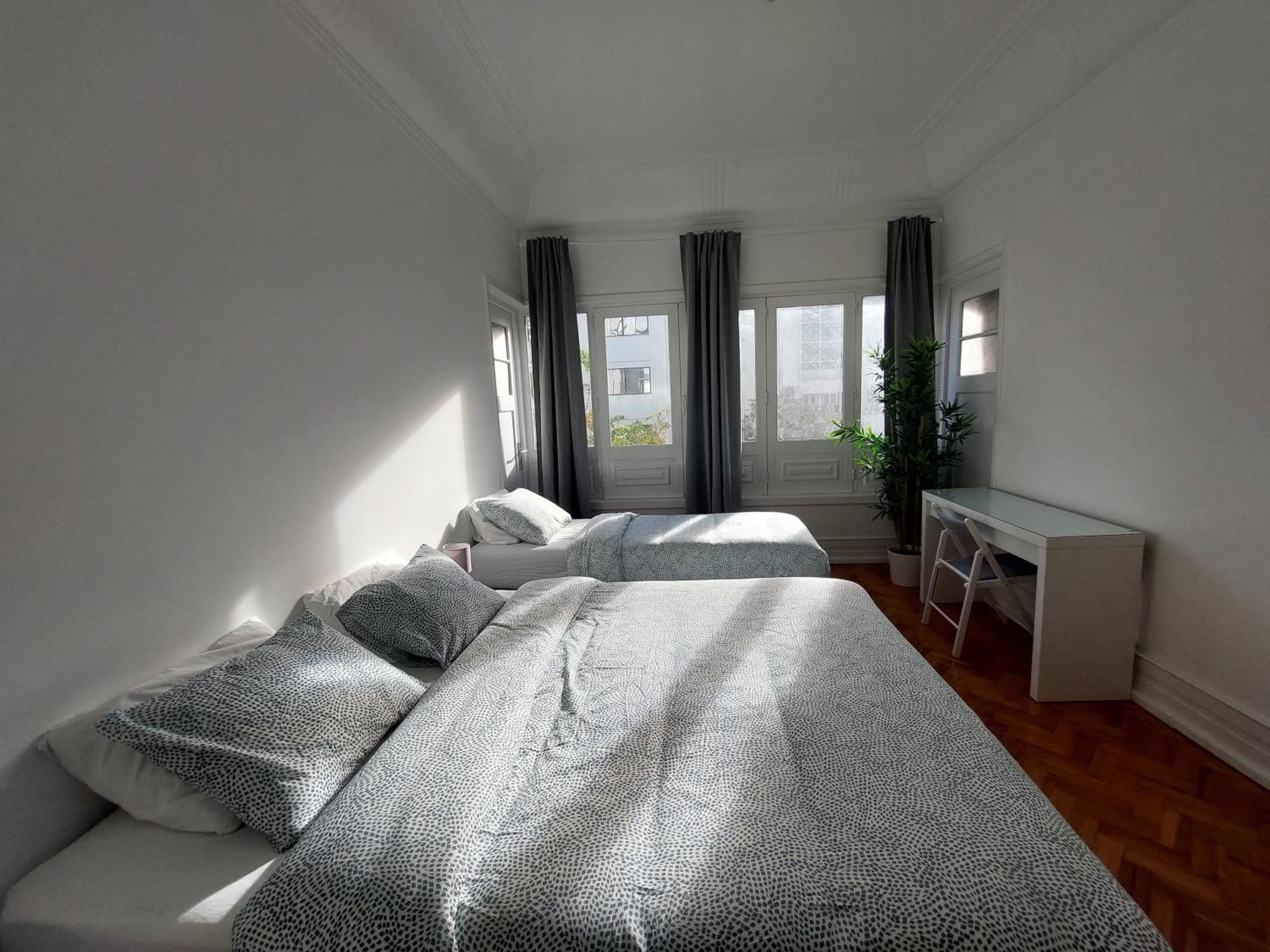 Cabralus Hotel Lisbon Bagian luar foto